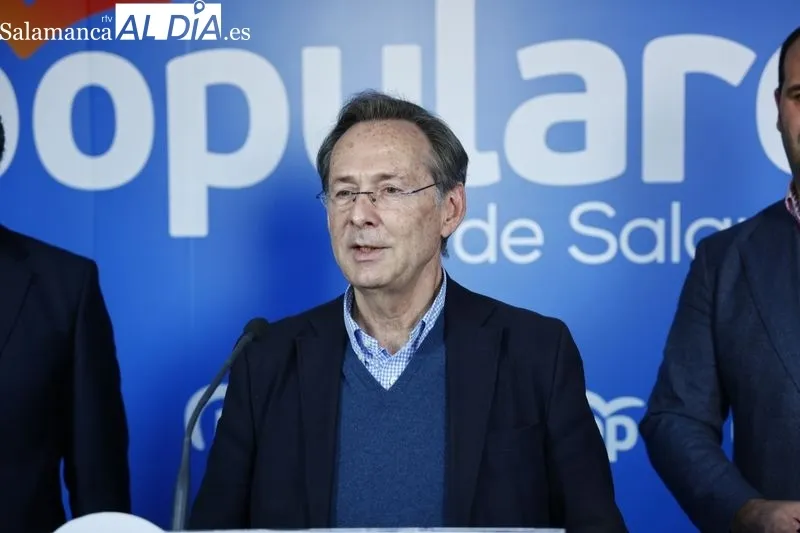 El PP de Salamanca ratifica como candidato al alcalde García Carbayo. Fotos David Sañudo