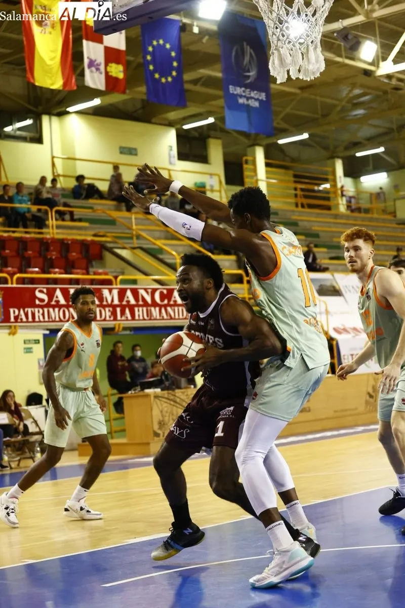 Galería de imágenes del CB Tormes - Baskonia B / Fotos: David Sañudo