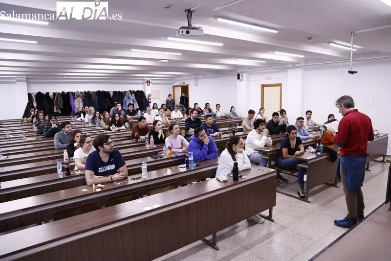 Nervios e ilusión para el examen MIR. Fotos David Sañudo