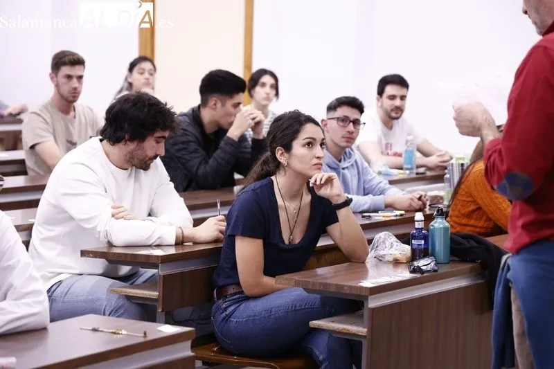 Nervios e ilusión para el examen MIR. Fotos David Sañudo