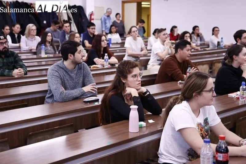 Nervios e ilusión para el examen MIR. Fotos David Sañudo