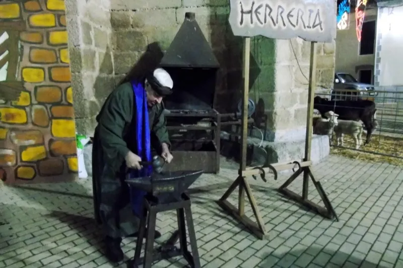 Macotera vive una intensa jornada festiva junto a los Reyes Magos