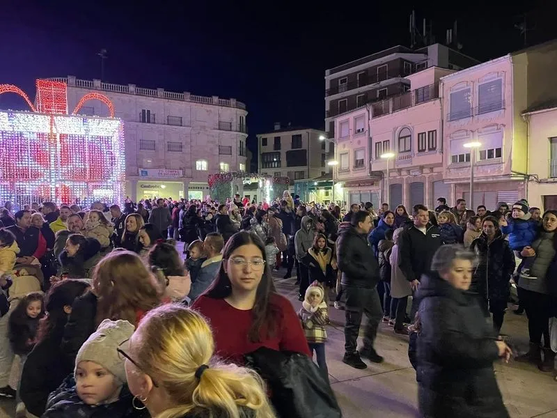 Foto 3 - Guijuelo da la bienvenida a los Reyes Magos 