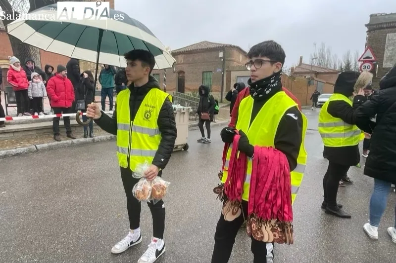 La X Carrera del Roscón de Paradinas tenía lugar este domingo