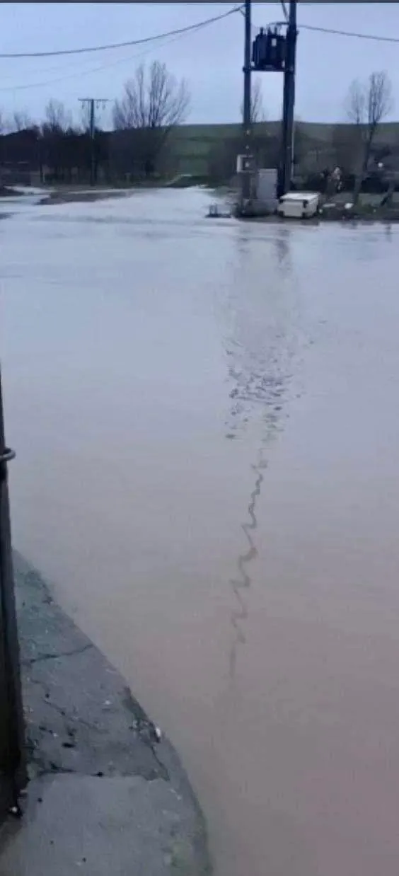Tordillos se ha visto sorprendido por la crecida del rio