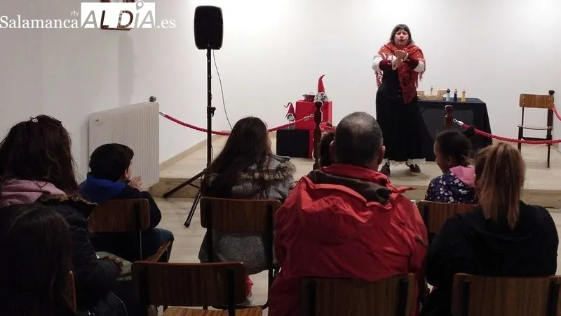 Los Reyes Magos entregaron regalos a los niños y a los Mayores