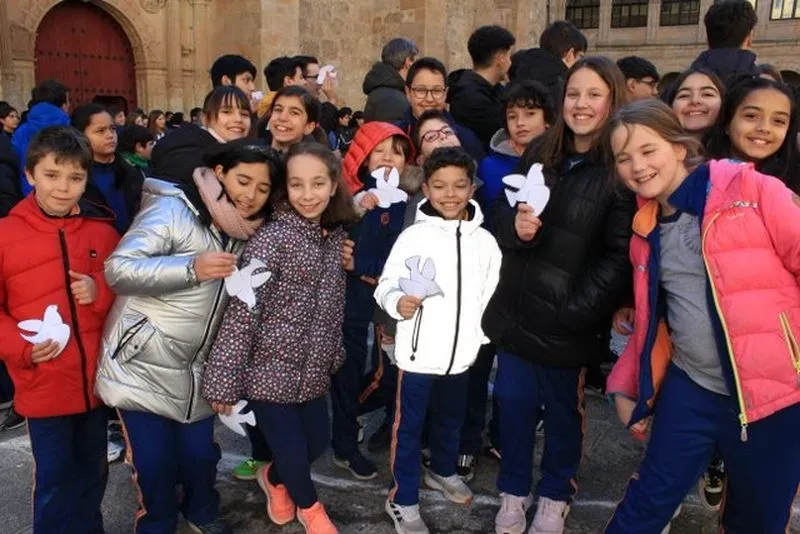 El Colegio Calasanz celebra el Día Escolar de la No Violencia y la Paz