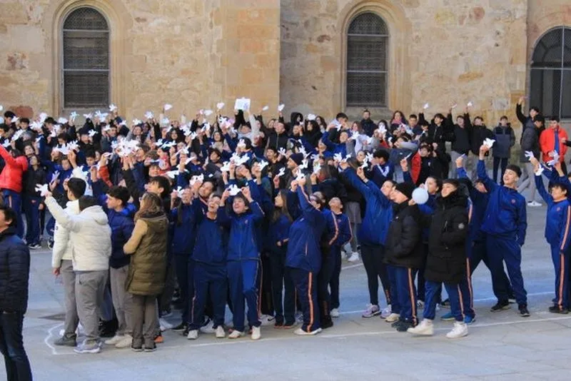 El Colegio Calasanz celebra el Día Escolar de la No Violencia y la Paz