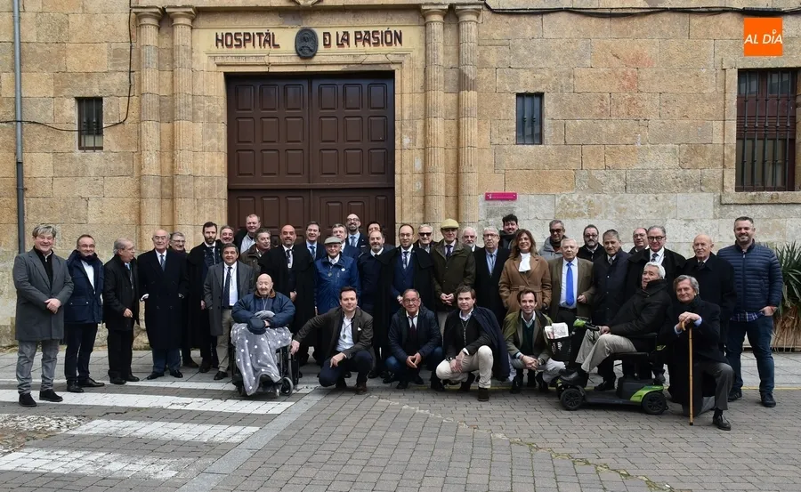 Foto 4 - La Pe&ntilde;a Gutenberg homenajea a Enrique Crespo en la recuperaci&oacute;n de sus reuniones anuales
