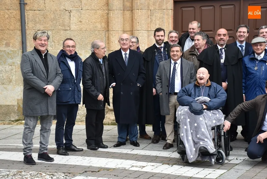 Foto 5 - La Pe&ntilde;a Gutenberg homenajea a Enrique Crespo en la recuperaci&oacute;n de sus reuniones anuales