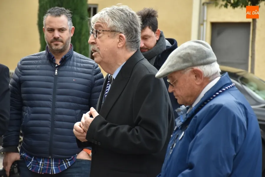 Foto 10 - La Pe&ntilde;a Gutenberg homenajea a Enrique Crespo en la recuperaci&oacute;n de sus reuniones anuales