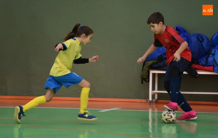 Foto 3 - #M | 28-29 ENE | El IES Tierras de Abadengo rompe al final su toma y daca con Fuentes de O&ntilde;oro
