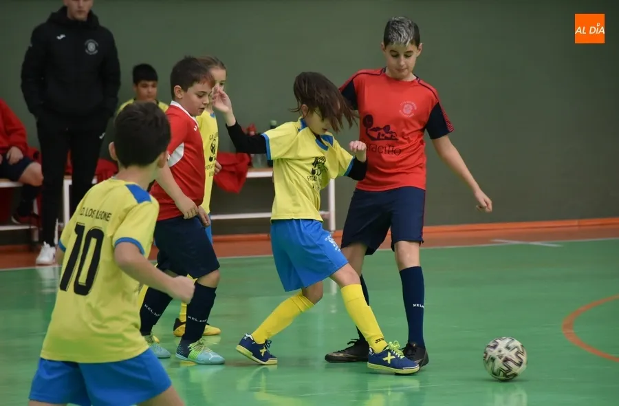 Foto 7 - #M | 28-29 ENE | El IES Tierras de Abadengo rompe al final su toma y daca con Fuentes de O&ntilde;oro