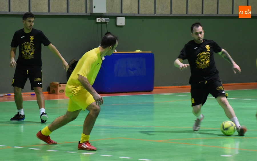 Foto 3 - El Miróbriga Futsal logra por fin ganar ante su afición