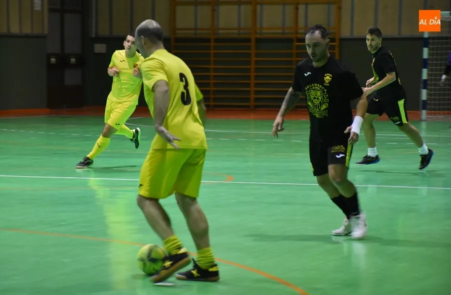 Foto 7 - El Mir&oacute;briga Futsal logra por fin ganar ante su afici&oacute;n