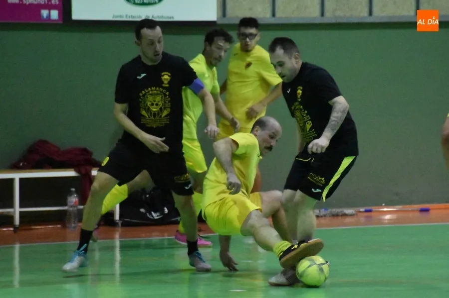 Foto 8 - El Mir&oacute;briga Futsal logra por fin ganar ante su afici&oacute;n
