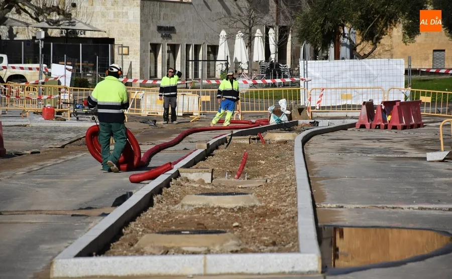 Foto 2 - Se retoman las obras de la Avenida de Espa&ntilde;a tras el par&oacute;n navide&ntilde;o