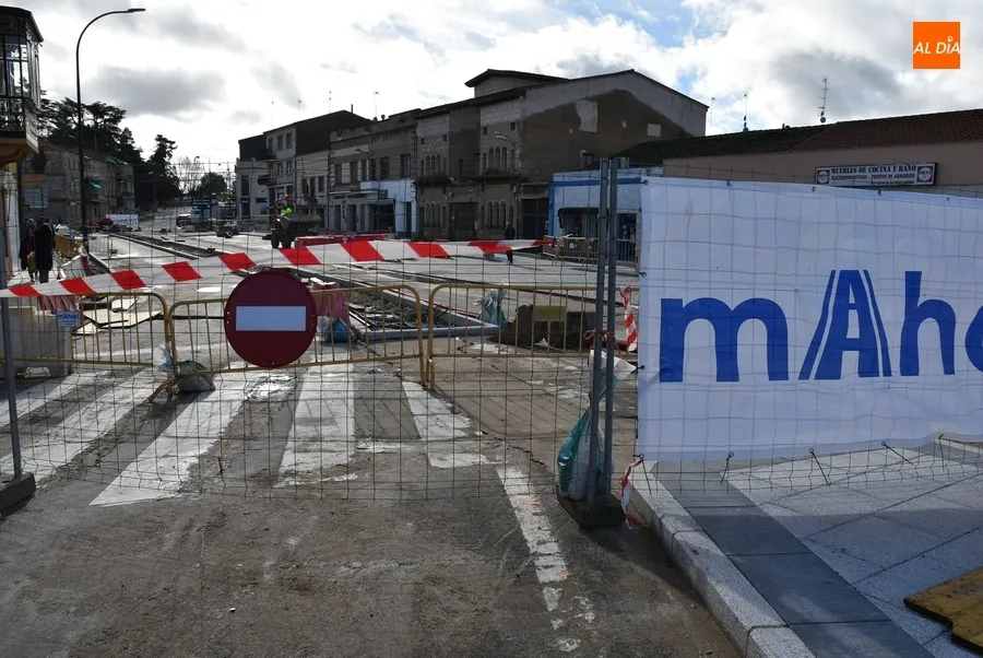 Foto 6 - Se retoman las obras de la Avenida de Espa&ntilde;a tras el par&oacute;n navide&ntilde;o