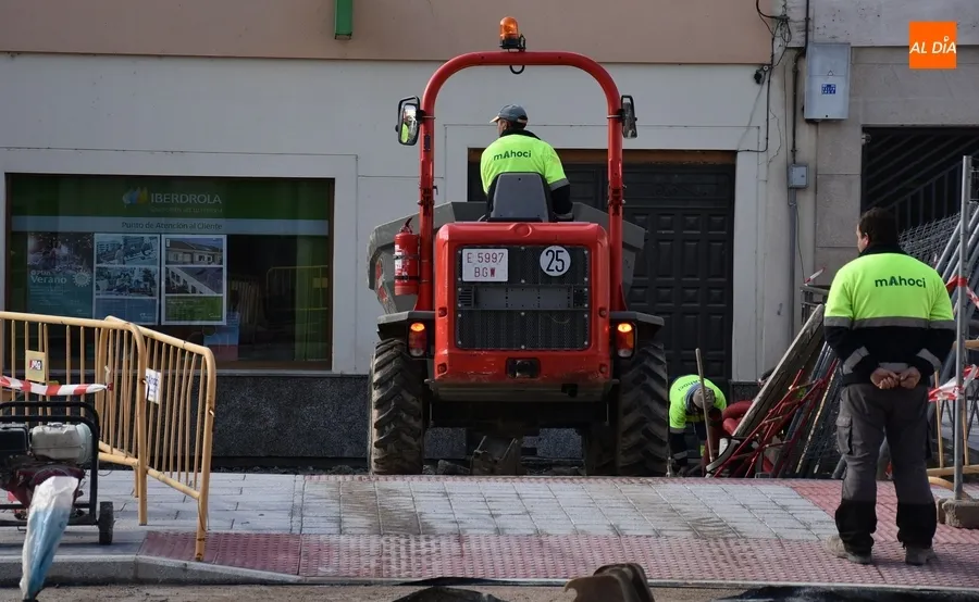 Foto 9 - Se retoman las obras de la Avenida de Espa&ntilde;a tras el par&oacute;n navide&ntilde;o
