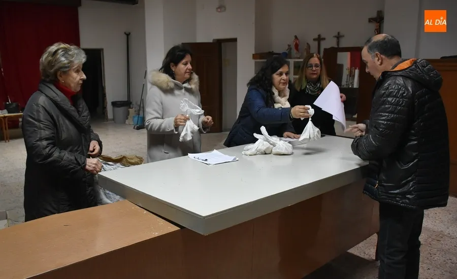 Foto 2 - Una decena de perros recibe en San Andr&eacute;s la bendici&oacute;n del patr&oacute;n de los animales