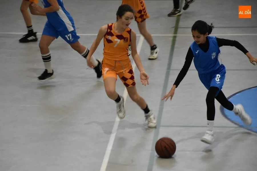 Foto 9 - Novedosa ma&ntilde;ana de basket en Ciudad Rodrigo con los equipos mirobrigenses de los Juegos Escolares