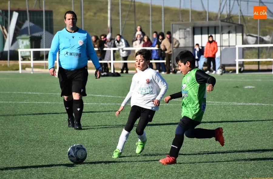 Foto 10 - Una c&oacute;moda goleada local y una remontada visitante en la g&eacute;lida ma&ntilde;ana dominical en La Muge