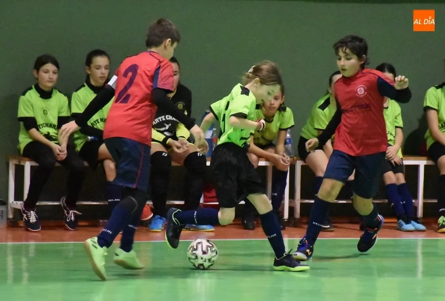 Foto 3 - #M | 14-15 ENE | Tablas en el derby alev&iacute;n del III Columnas en los Juegos Escolares