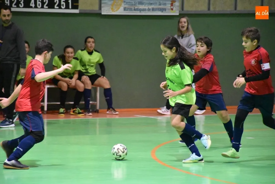 Foto 4 - #M | 14-15 ENE | Tablas en el derby alev&iacute;n del III Columnas en los Juegos Escolares