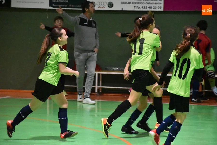Foto 11 - #M | 14-15 ENE | Tablas en el derby alev&iacute;n del III Columnas en los Juegos Escolares