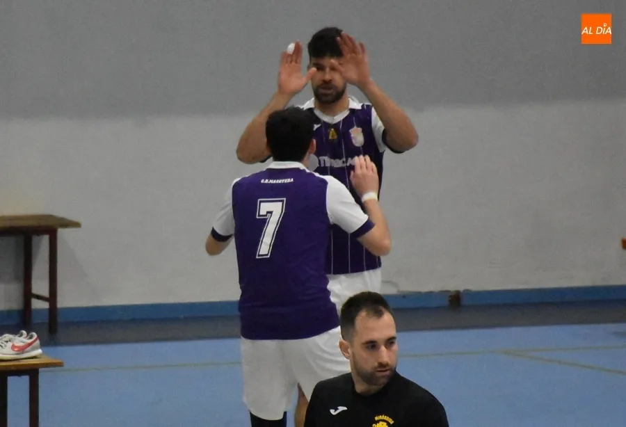 Foto 3 - El Mir&oacute;briga Futsal se tiene que conformar con un empate en casa ante el colista