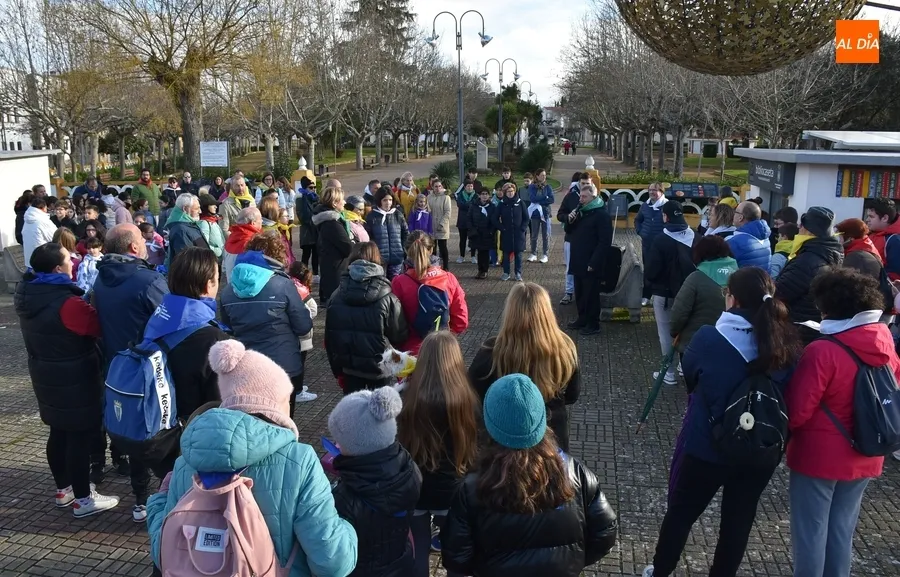 Foto 8 - Unas 125 personas toman parte en el regreso de la Marcha Misionera a Ivanrey
