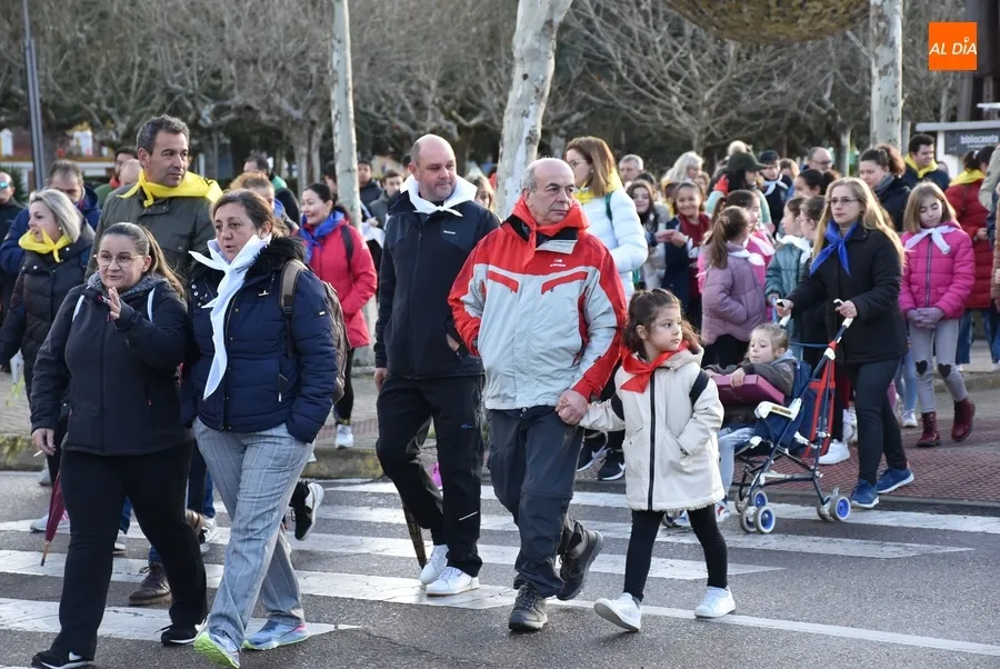 Foto 10 - Unas 125 personas toman parte en el regreso de la Marcha Misionera a Ivanrey