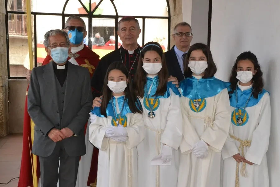 Foto 4 - Fallece a los 79 a&ntilde;os de edad el sacerdote Domingo Peinado Pablos