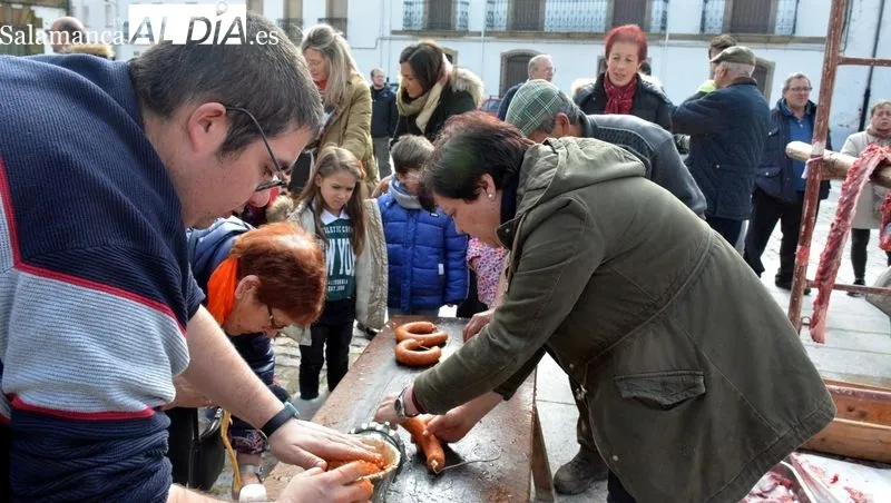 La Plaza Mayor se convirtió en una gran cocina matancera durante toda la mañana