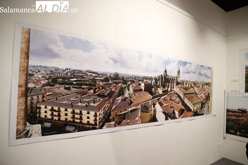 Inauguración de la muestra 'Vistas Panorámicas de Salamanca' del artista Vicente Sierra Puparelli. Foto de David Sañudo