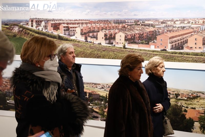 Inauguración de la muestra 'Vistas Panorámicas de Salamanca' del artista Vicente Sierra Puparelli. Foto de David Sañudo