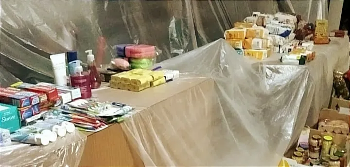 Foto 4 - San Andr&eacute;s entrega ayuda material y econ&oacute;mica a las Carmelitas por valor de 2.300&euro;