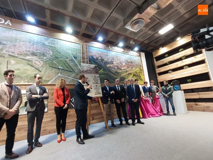 Foto 8 - Presentado en FITUR con la asistencia de varios protagonistas el cartel de los festejos taurinos