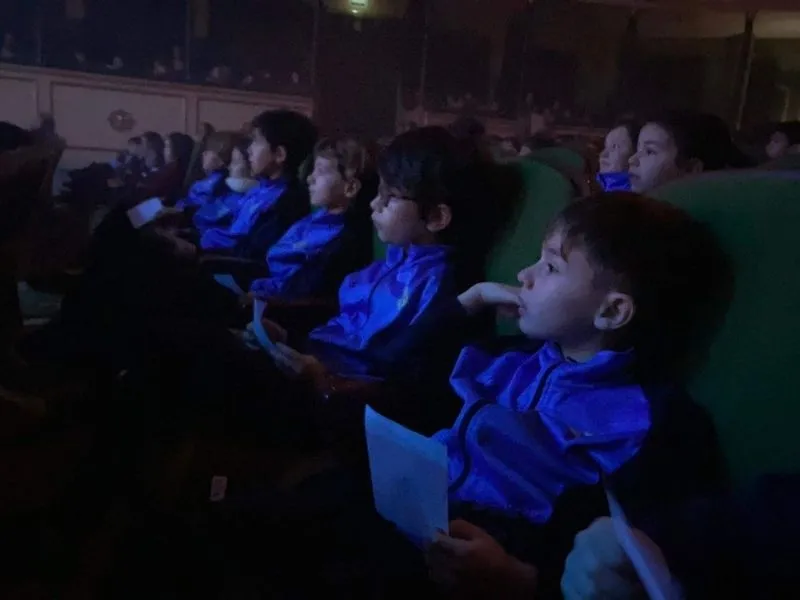 Foto 11 - Los alumnos del colegio San Juan Bosco disfrutan con 'El extra&ntilde;o caso de la trompeta intrusa'&nbsp;