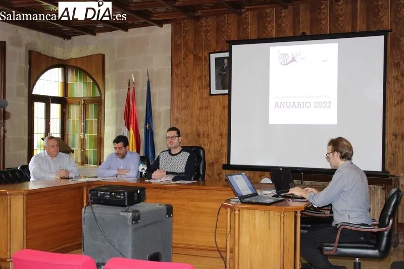 Foto 4 - La Banda de M&uacute;sica de Alba de Tormes presenta su Anuario de 2022