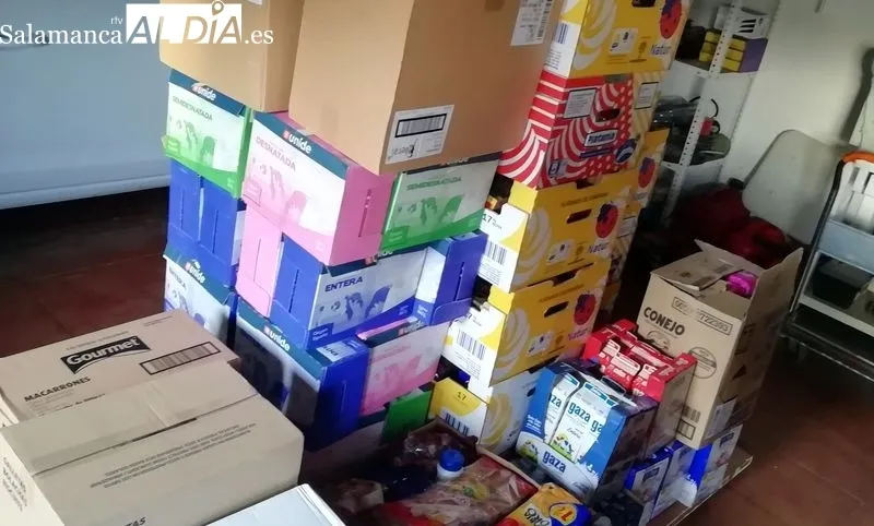 Foto 2 - El Banco de Alimentos de Salamanca recibe m&aacute;s de 600 kilos de productos recogidos en El Abadengo