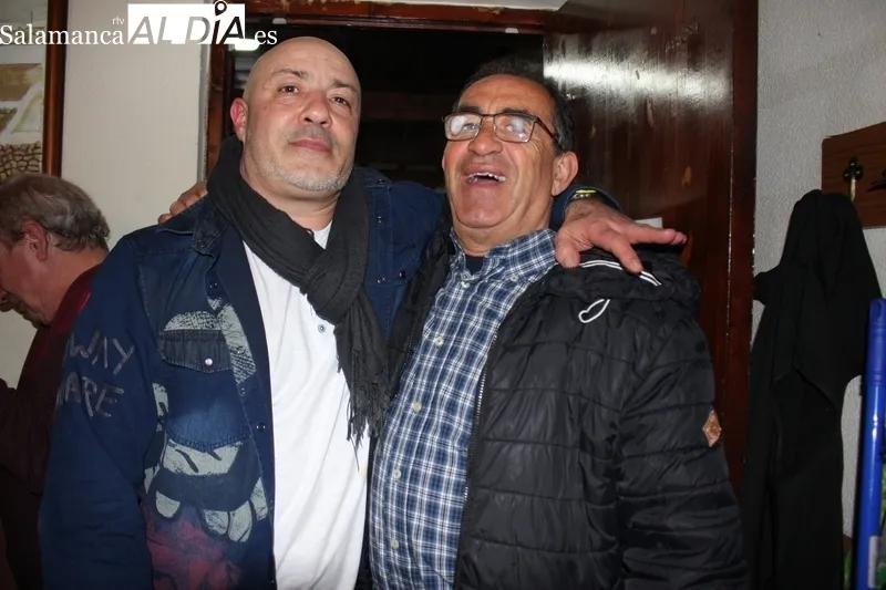 Cena de comienzo de las fiestas de San Vicente en Escuernavacas / SILVESTRE