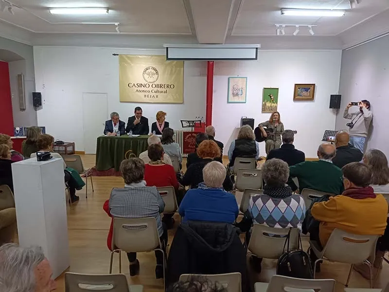 Foto 8 - Carlos Andr&eacute;s Fabbri, ganador del LV Concurso literario del Casino Obrero de B&eacute;jar