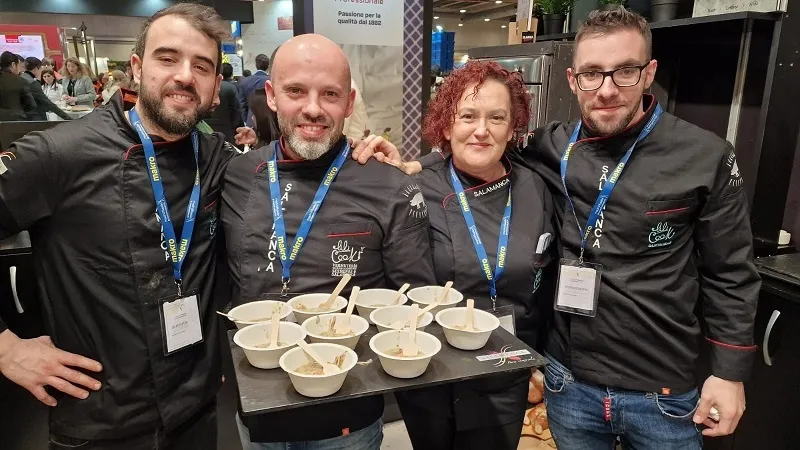 Foto 6 - Salamanca concluye su presencia en Madrid Fusi&oacute;n con un homenaje a los productos t&iacute;picos