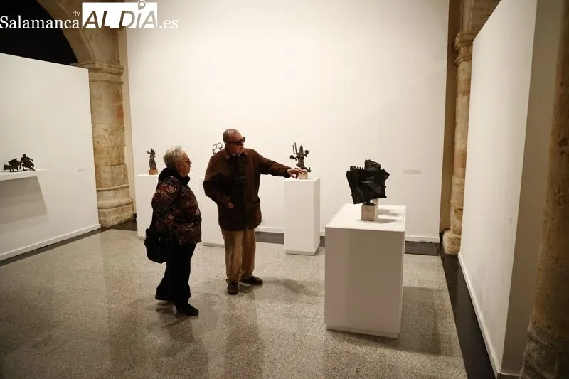 Exposición 'Siempre Venancio. El arte nunca se deja de aprender' en la sala de Santo Domingo de la Cruz. Foto de David Sañudo