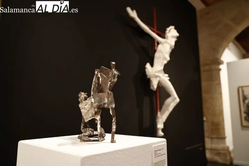 Exposición 'Siempre Venancio. El arte nunca se deja de aprender' en la sala de Santo Domingo de la Cruz. Foto de David Sañudo