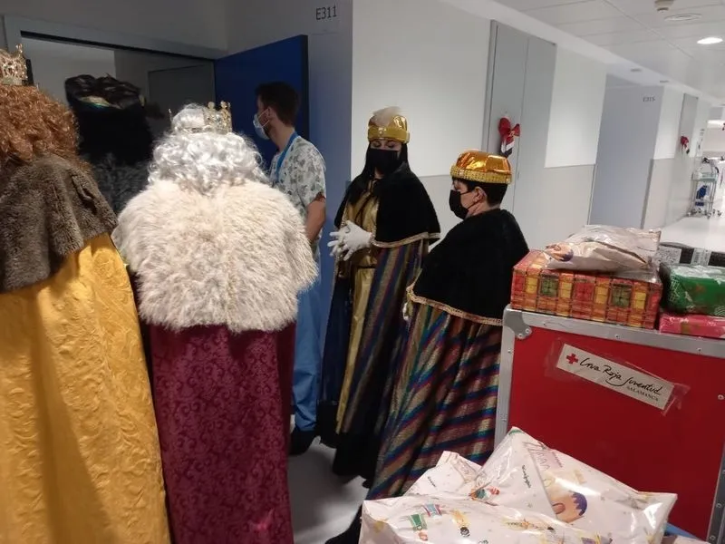 Los Reyes Magos, en el Hospital Universitario de Salamanca