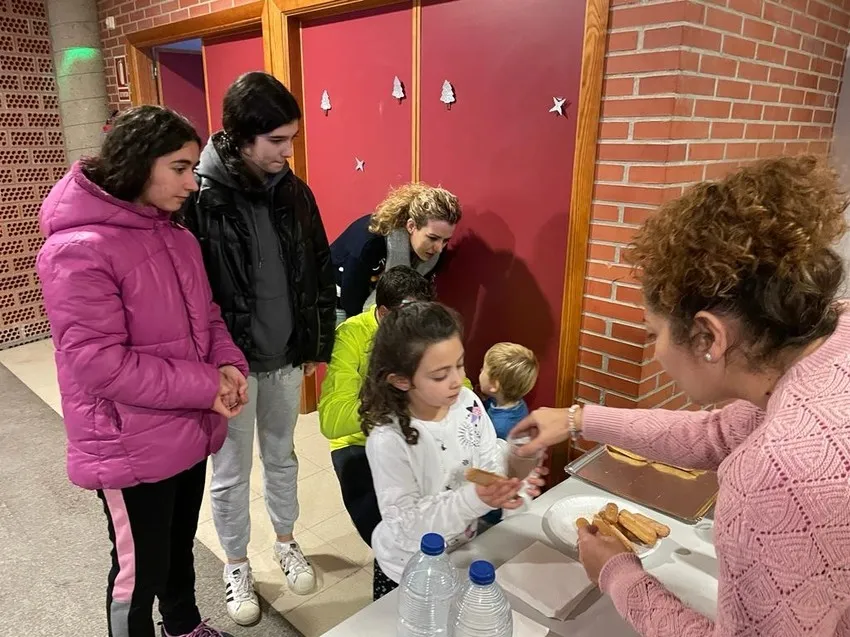 Pequeños y mayores participaron en El Cubo de Don Sancho de la San Silvestre fin de año / FOTOS: REYCONET.NET