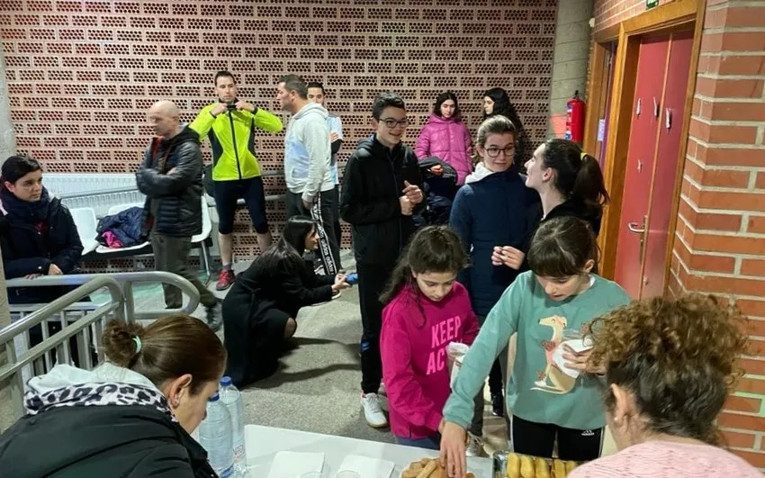 Pequeños y mayores participaron en El Cubo de Don Sancho de la San Silvestre fin de año / FOTOS: REYCONET.NET