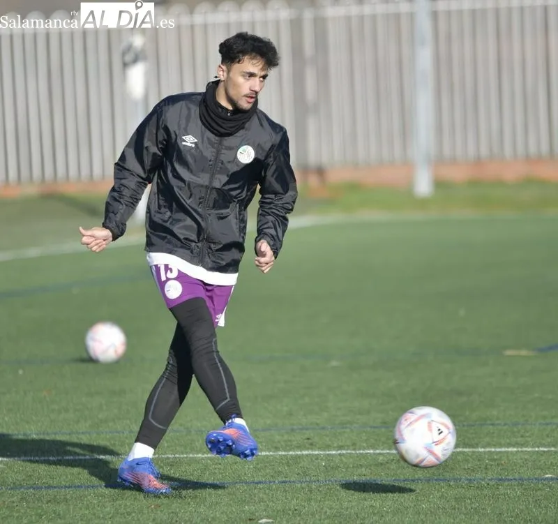 Galería de imágenes del entrenamiento del primer y segundo equipo / Fotos: SALAMANCArtv AL DÍA